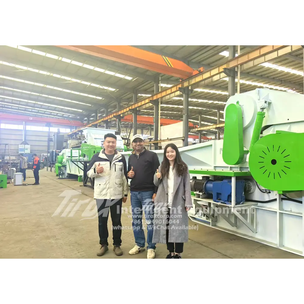 – Carlos Ramirez / Mexico City