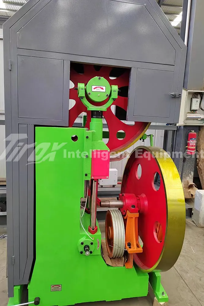 vertical-bandsaw-8